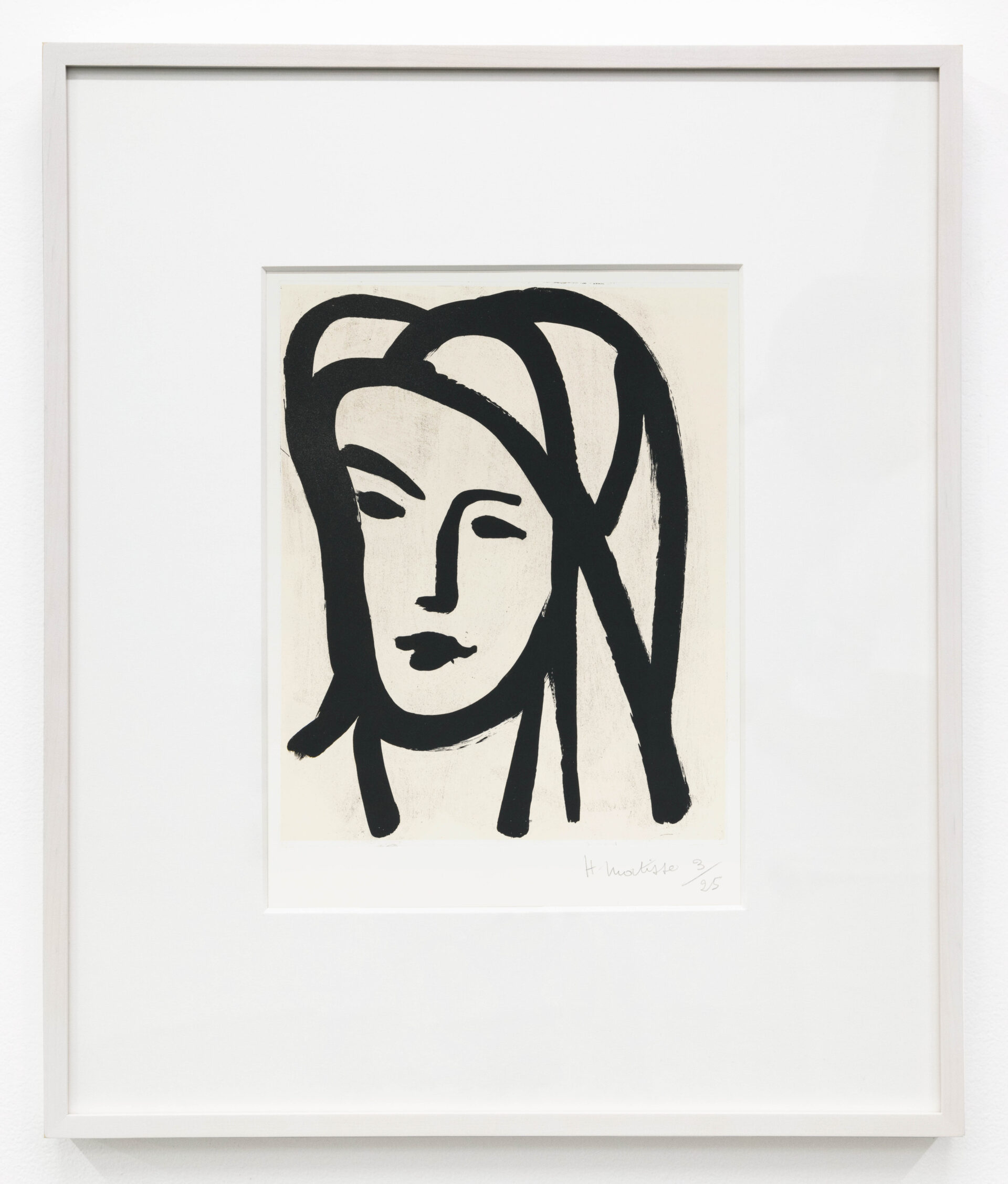 Henri Matisse Bédouine au grand voile, 1945 Aquatint Image Dimensions: 12 1/2 x 9 7/8 inches (31.8 x 25.1 cm) Paper Dimensions: 19 7/8 x 15 inches (50.5 x 38.1 cm) Framed Dimensions: 26 x 22 5/8 inches (66 x 57.5 cm) Edition of 25