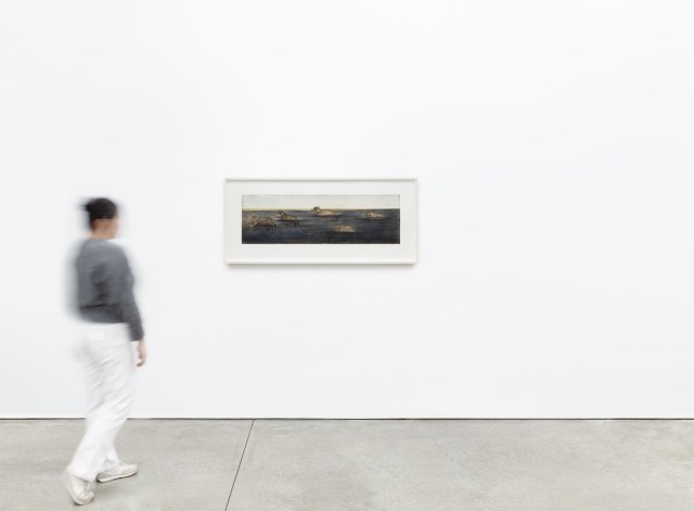 Kiki Smith, Carrier (scale), 2001